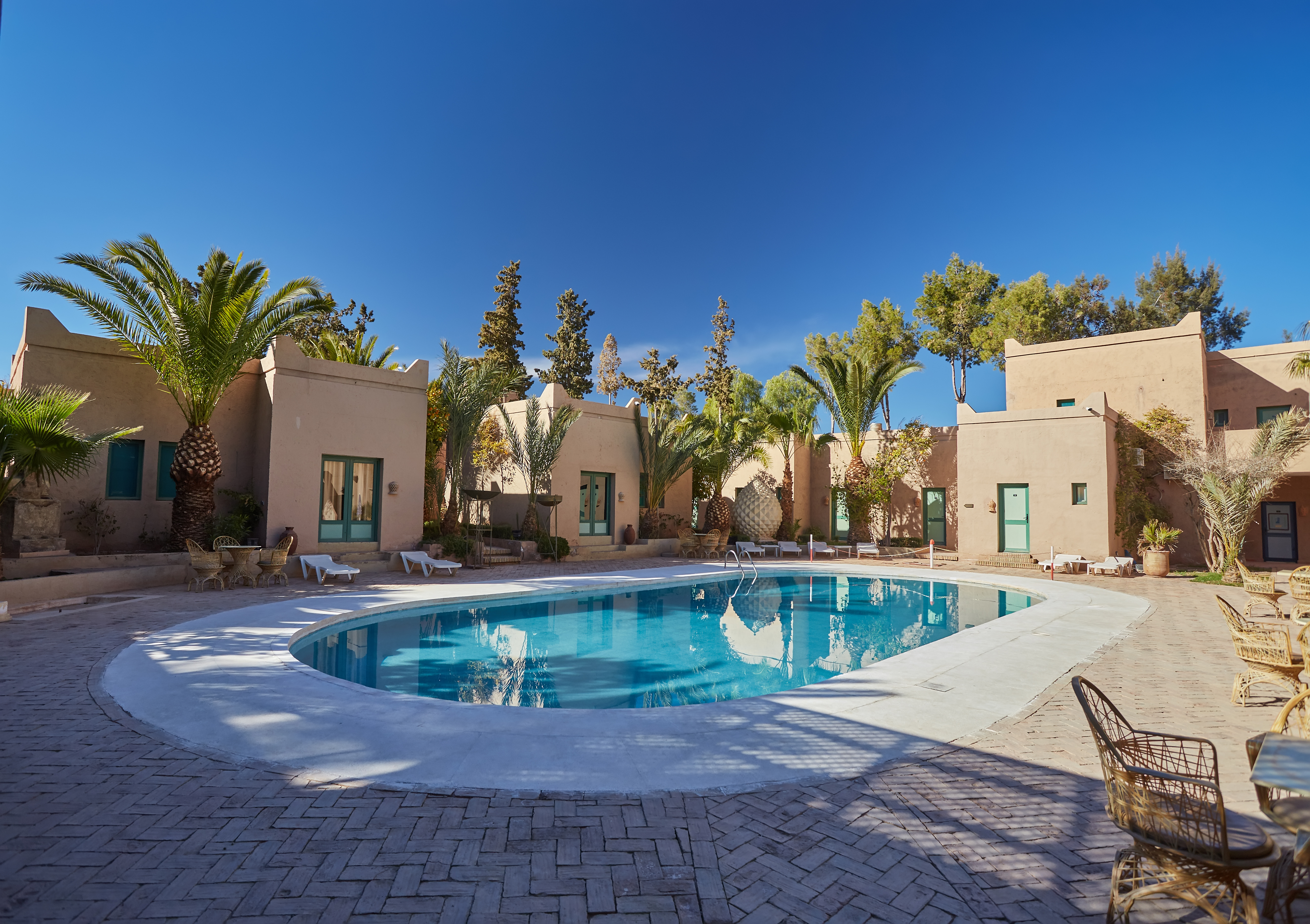 Shooting photo extérieur et piscine - OneClick Maroc Casablanca